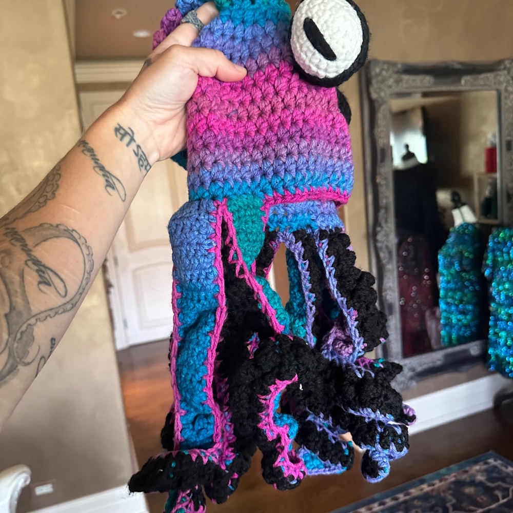 Octopus Crochet Hat - Picture 13 of 13
